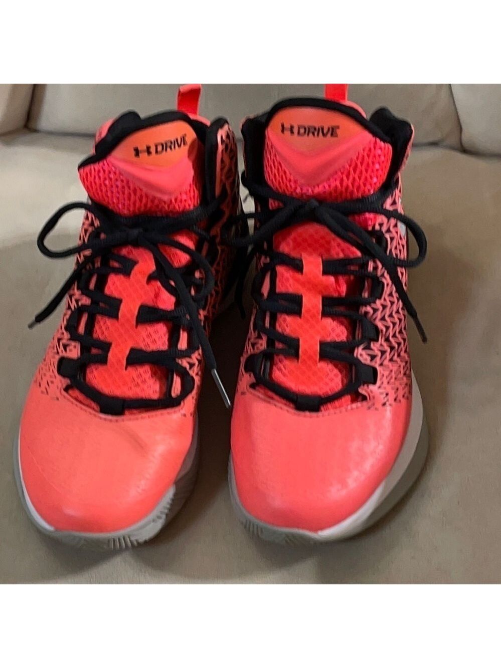 UNDER ARMOUR HIGHTOPS SS1